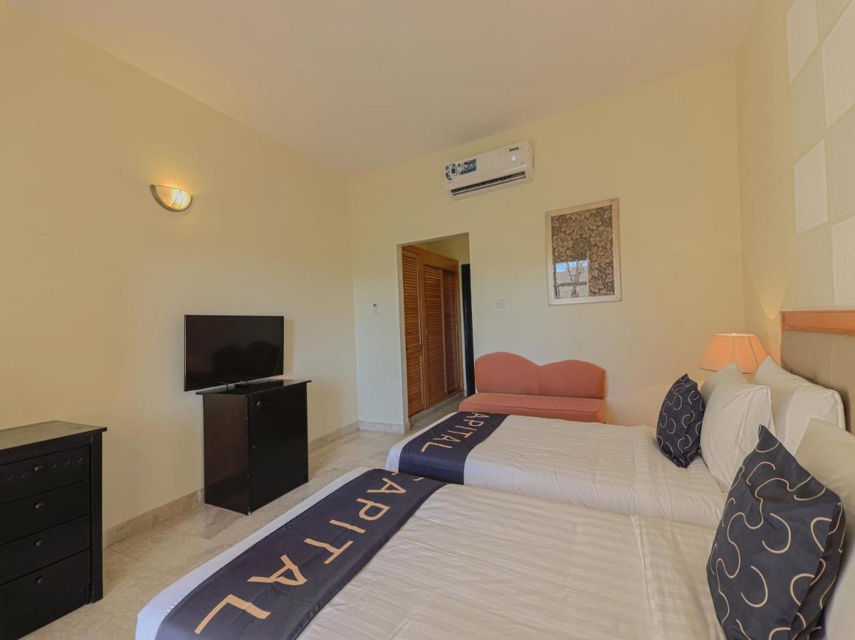 Capital O133 Al Sawadi Beach Resort & Spa Barka Bagian luar foto