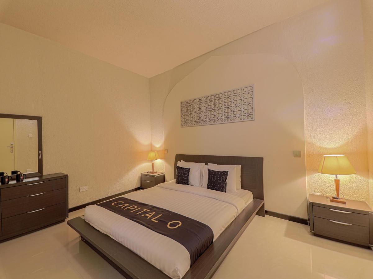 Capital O133 Al Sawadi Beach Resort & Spa Barka Bagian luar foto